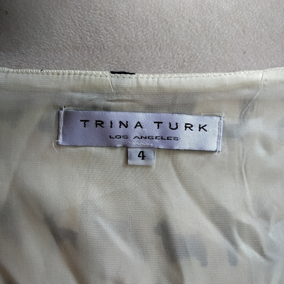 Trina Turk Dog Printed Silk Pleated Midi Skirt Black Cream Size 4 - Picture 2 of 8